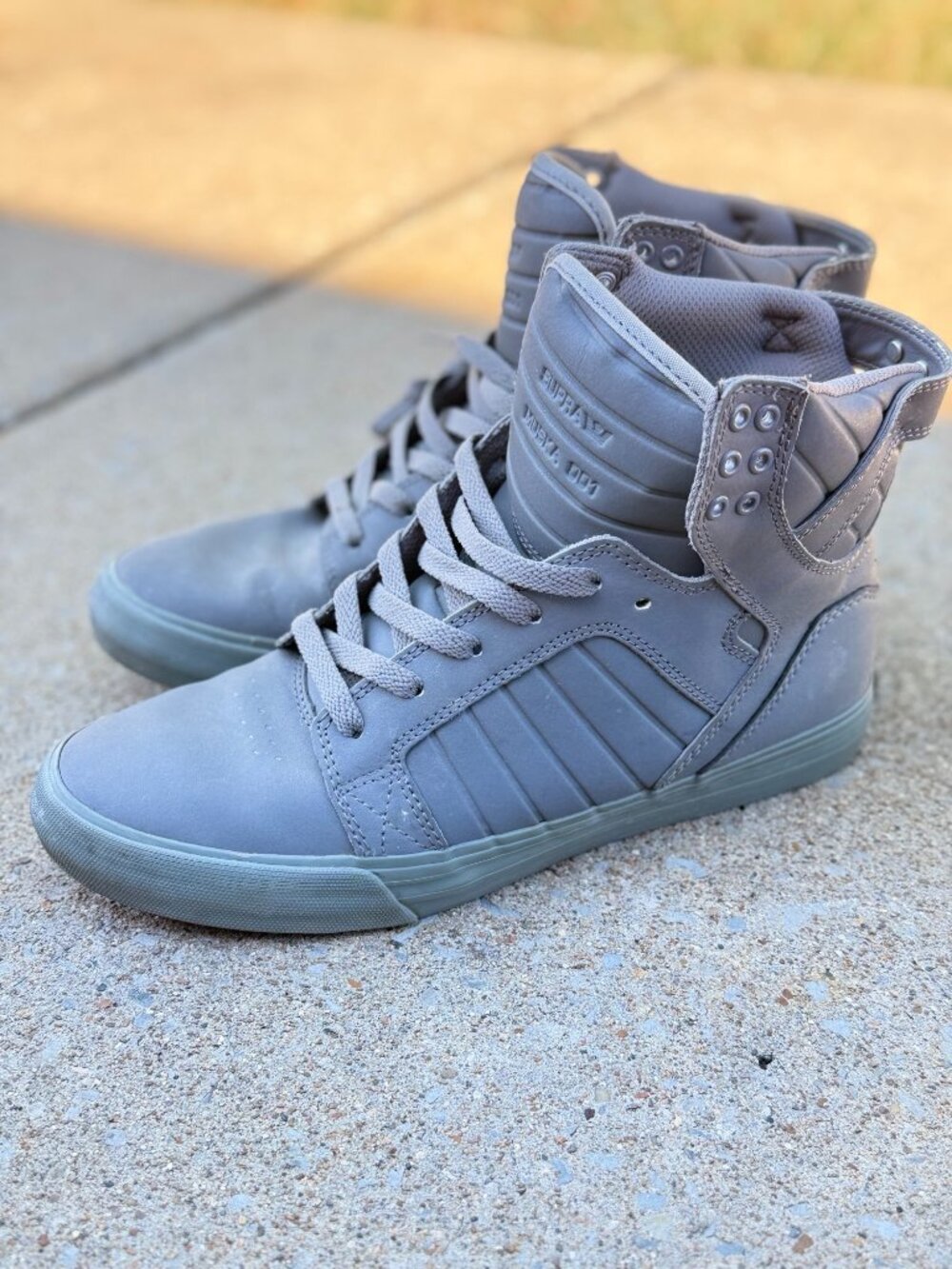 Supra Skytop Muska 001 Mens 9.5 Gray High Top Skate Shoes Y2K Streetwear 4355